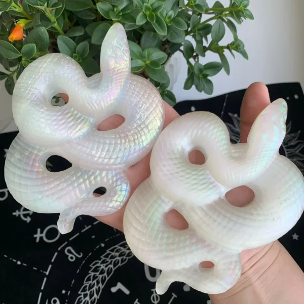 Angel Aura Coated Snake Animal Carving