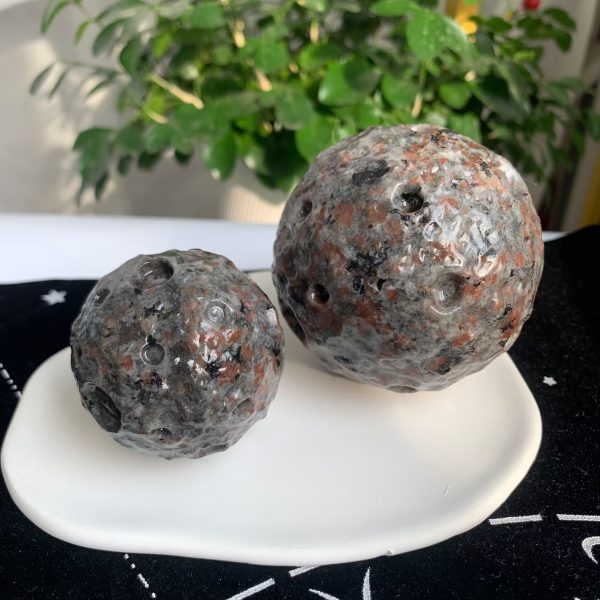 yooperlite moon sphere carving (9)