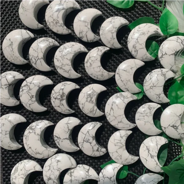 Natural Howlite Moon Carving – Bulk Wholesale for Meditation, Jewelry & Altar Decor