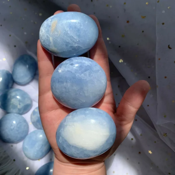 Blue Calcite Palm Stone Wholesale Crystal Palm Stones China MOQ 1Piece Free Shipping