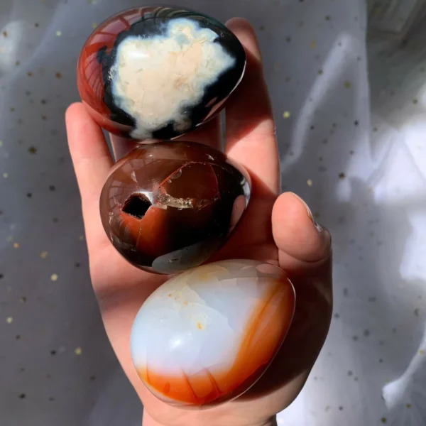 Carnelian Egg Carving (2)
