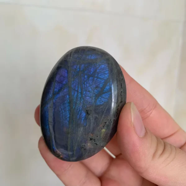 Labradorite Palm Stone Healing Crystal Blue Flash Labradorite Palm Stone Wholesale
