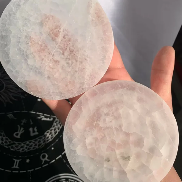 Selenite Plate With Engraved Pattern (4)