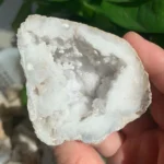 Raw Quartz Geode White Druzy Agate Cluster Natural Geode Wholesale