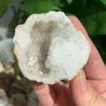 Raw Quartz Geode White Druzy Agate Cluster Natural Geode Wholesale