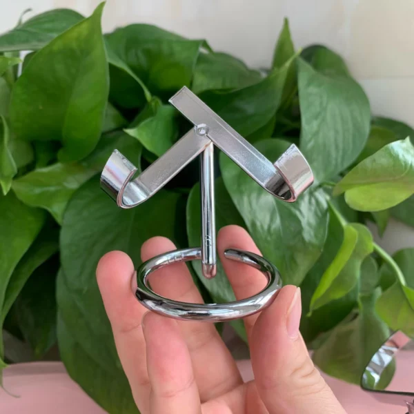 Metal Stand for Crystal Specimens Display Crystal Heart Holder