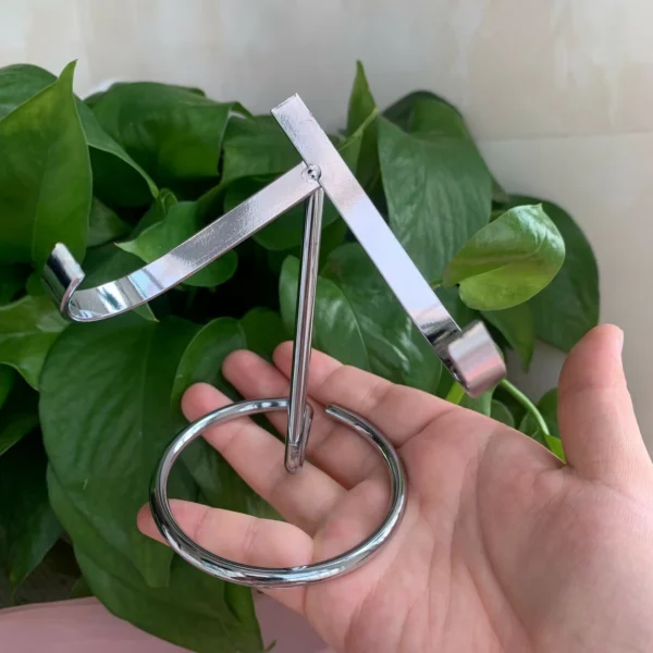 Metal Stand for Crystal Specimens Display Crystal Heart Holder