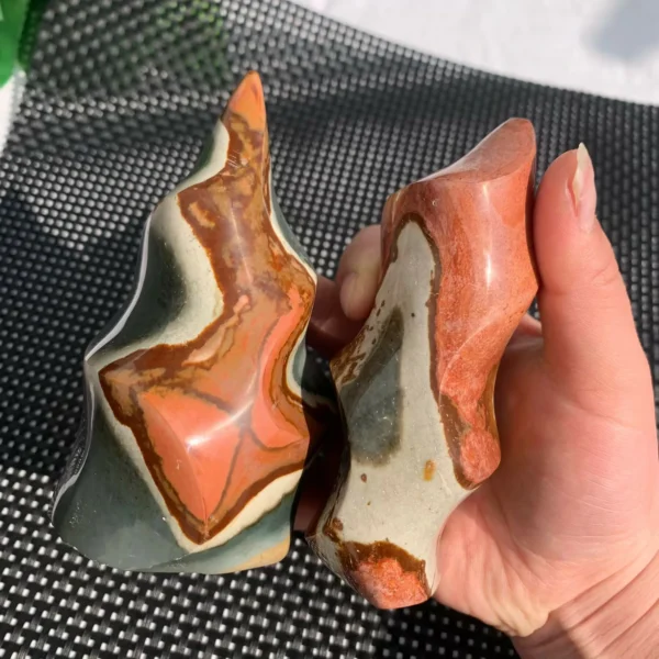 Polychrome Jasper Flame Crystal Wholesale China Stone Art for Creativity & Grounding