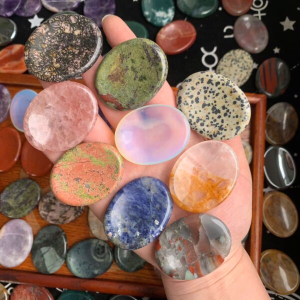 Crystal Worry Stone Bulk Crystal (8)