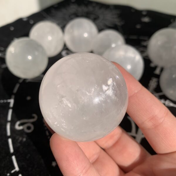 Optical Calcite Sphere Wholesale Small Iceland Spar Sphere Bulk Natural Crystal